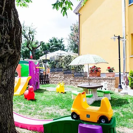 Casa de hóspedes Osteria Da Cesare E Castel San Pietro Terme