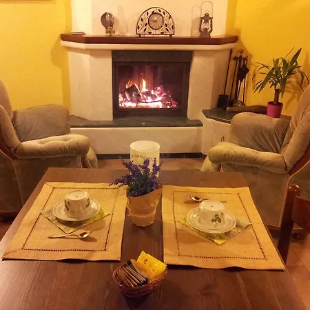 Pensjonat Osteria Da Cesare E 4*