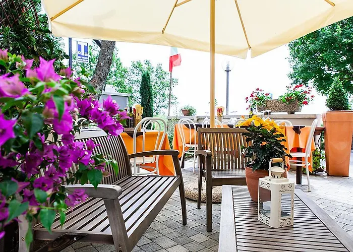 Osteria Da Cesare E Guest house